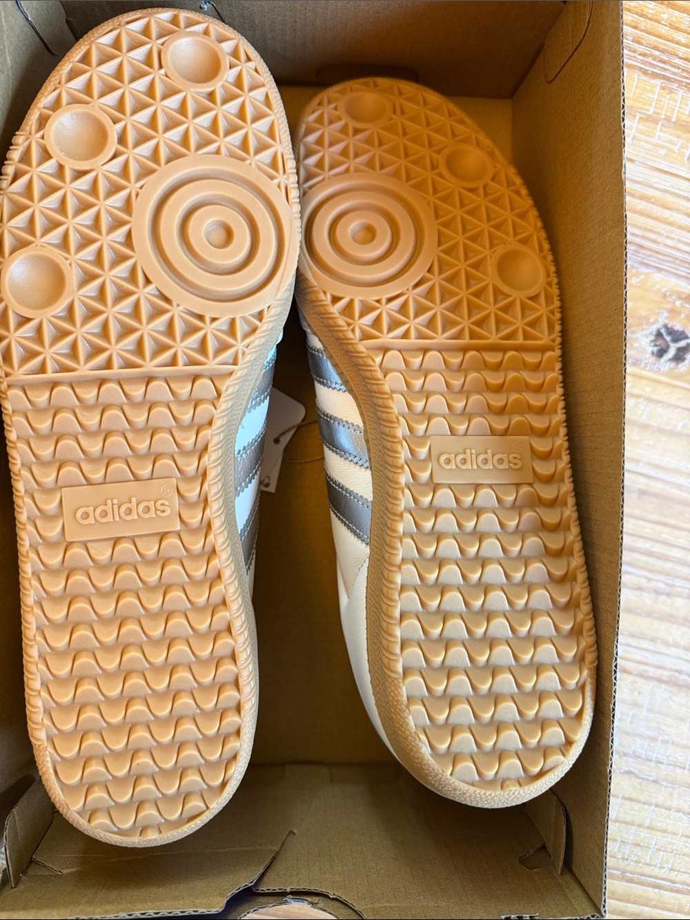 adidas Samba is Women’s White with Gum Sole and Silver Stripes - Picture 6 of 9